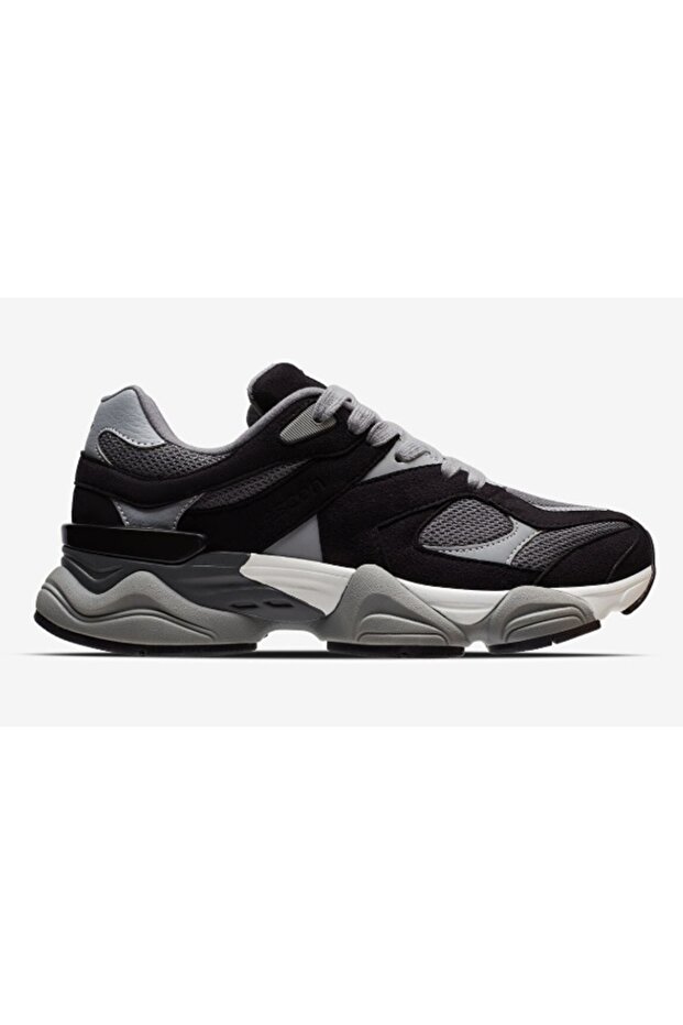 جهاز GHOST EASYSTEP 2 يتناسب بشكل مثالي مع نمط حياتك النشط.