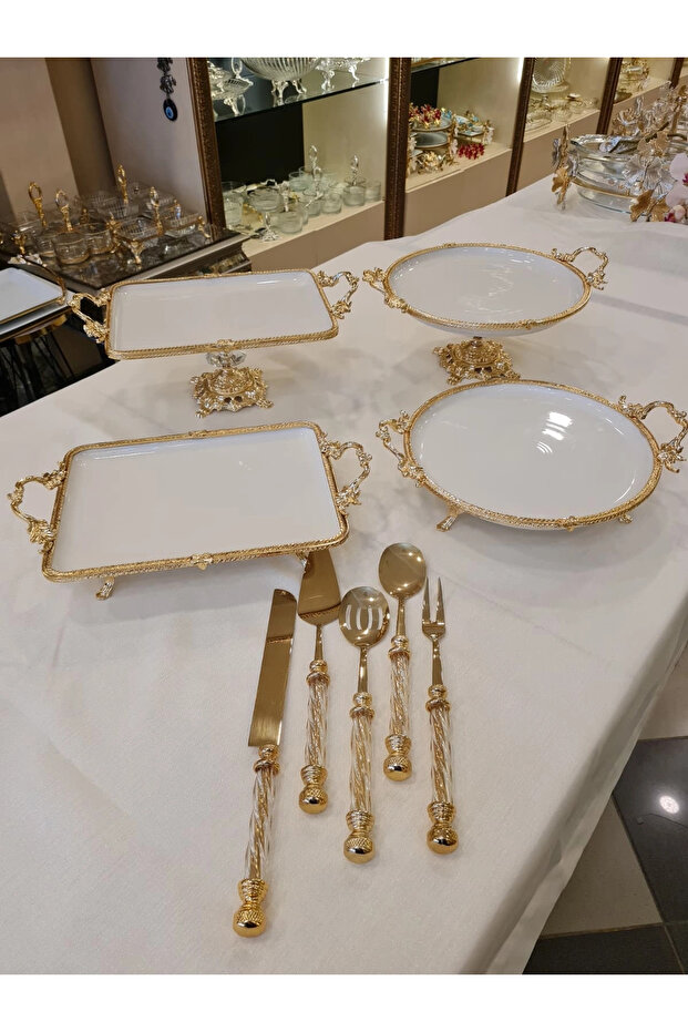 طقم عرض ذهبي مكون من 9 قطع