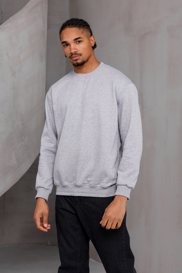 سويت شيرت رجالي أساسي بياقة دائرية - 5