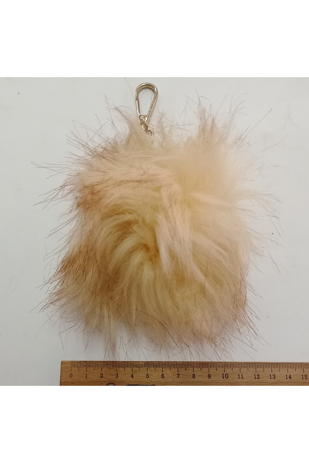 سلسلة مفاتيح بومبوم - 1