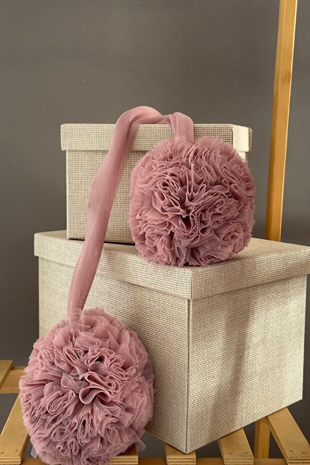 Dried Rose Pompon Accessory Mosquito Net