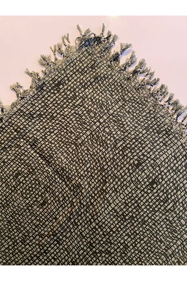 كتابة بنمط الخيزران على القماش - 1