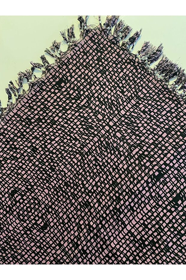 كتابة بنمط الخيزران على القماش - 1