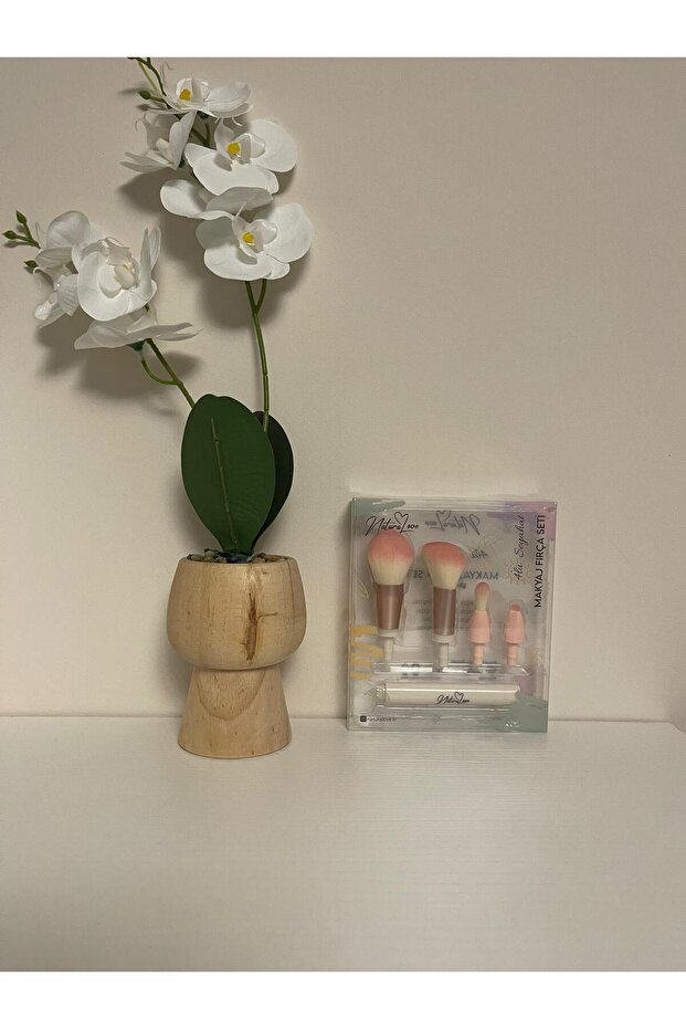 مجموعة فرش المكياج FM - 3