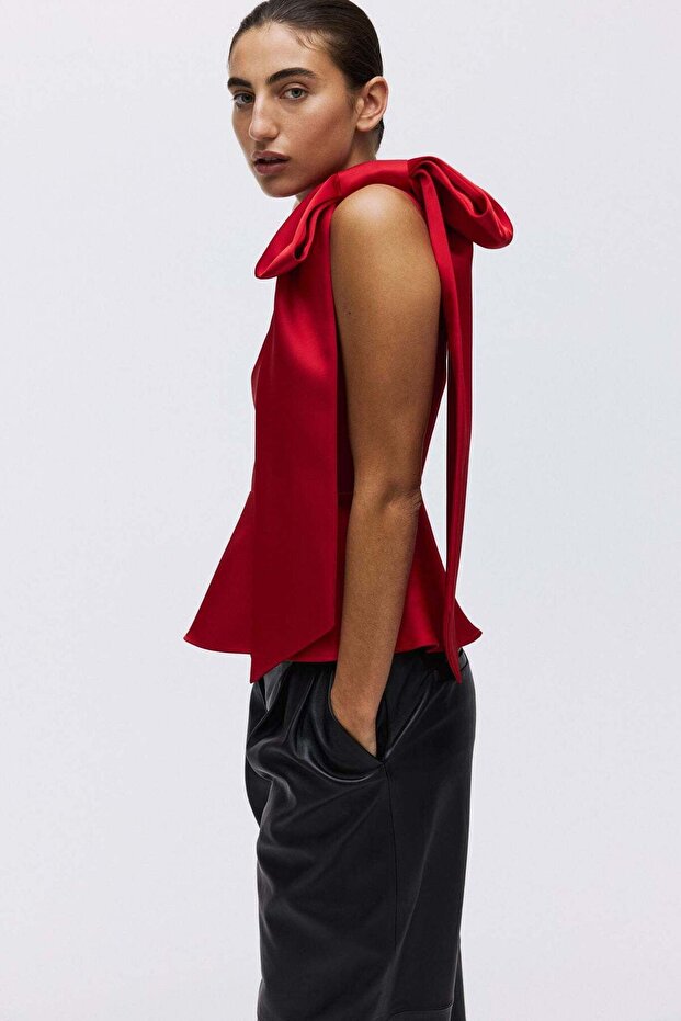 Bow-detail one-shoulder top