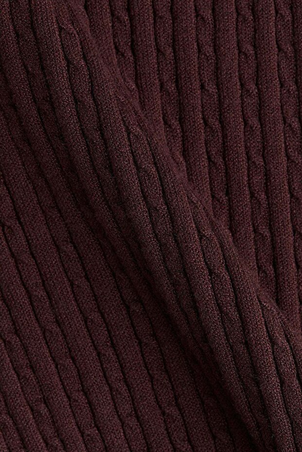 بنطلون محبوك بالكابل - 6