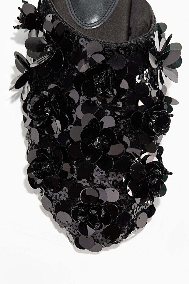 نعال مرصعة بالترتر - 1