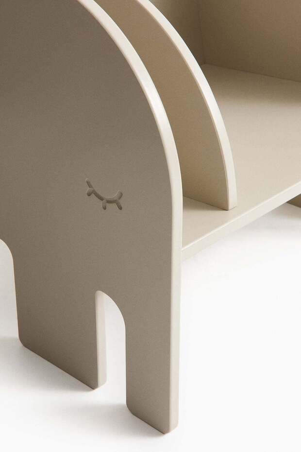 Children's lounge chair