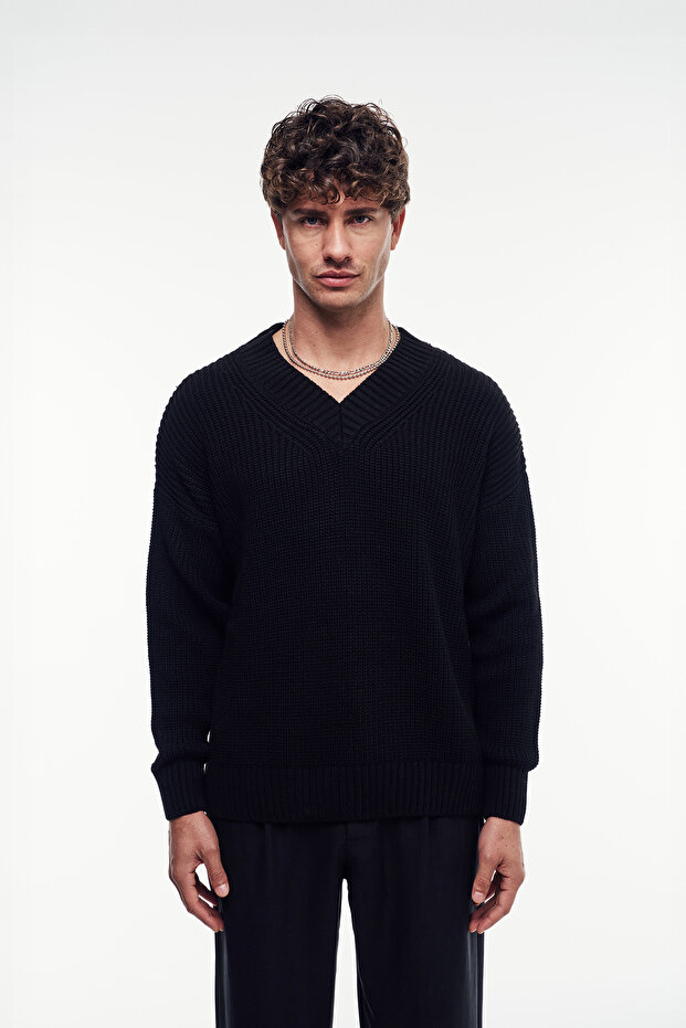Basic V-Neck Knit Sweater