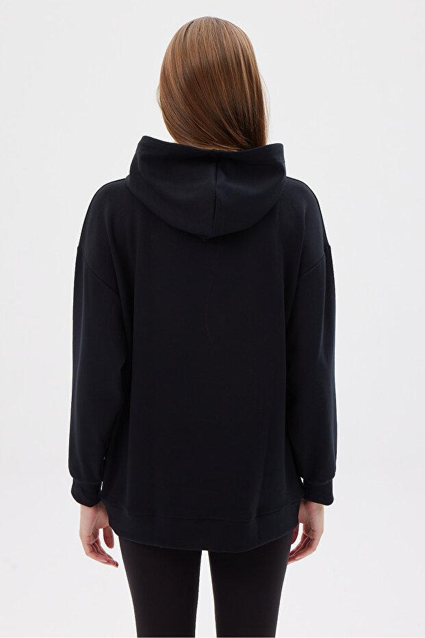 Kadın Kapüşonlu Sweat Üst - 4