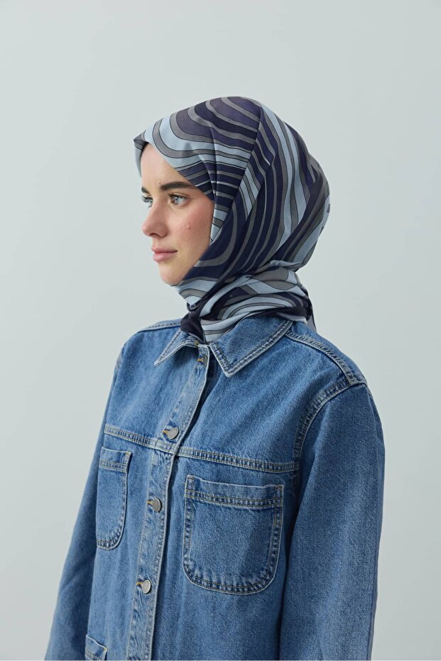 شال ويفيا دينيلينا بنمط مموج - 2