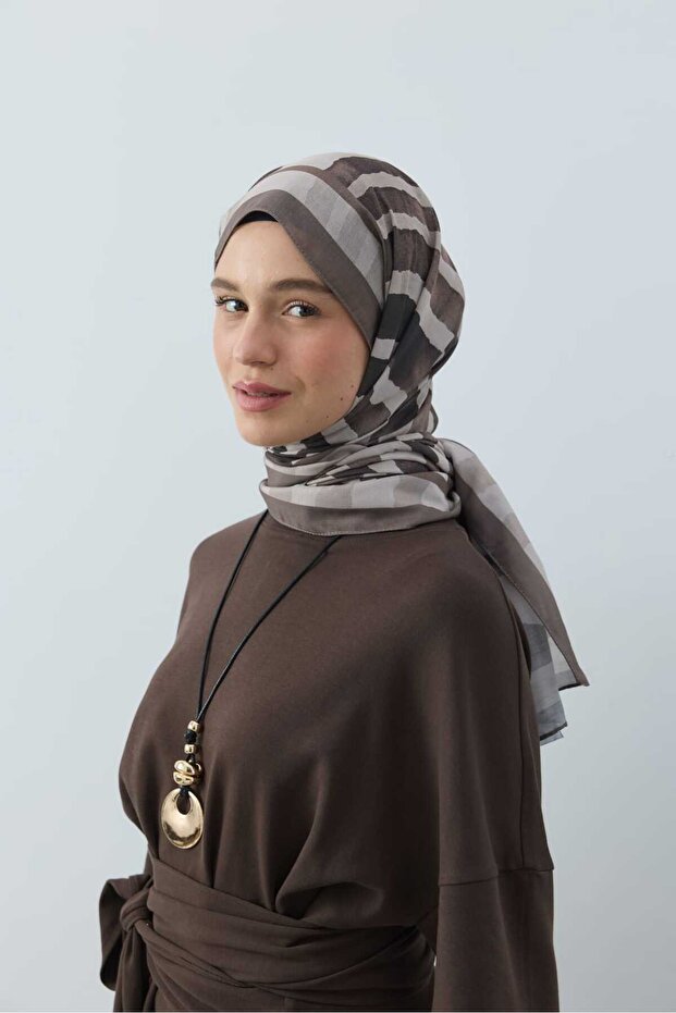 شال كيرفيلا بنمط لينا - 2