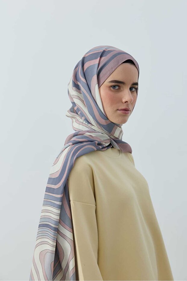 شال ويفيا دينيلينا بنمط مموج - 1