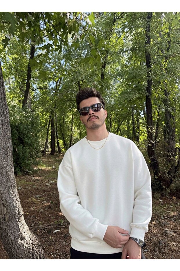 Men's Oversized Crew Neck Wide Cut Sweatshirt