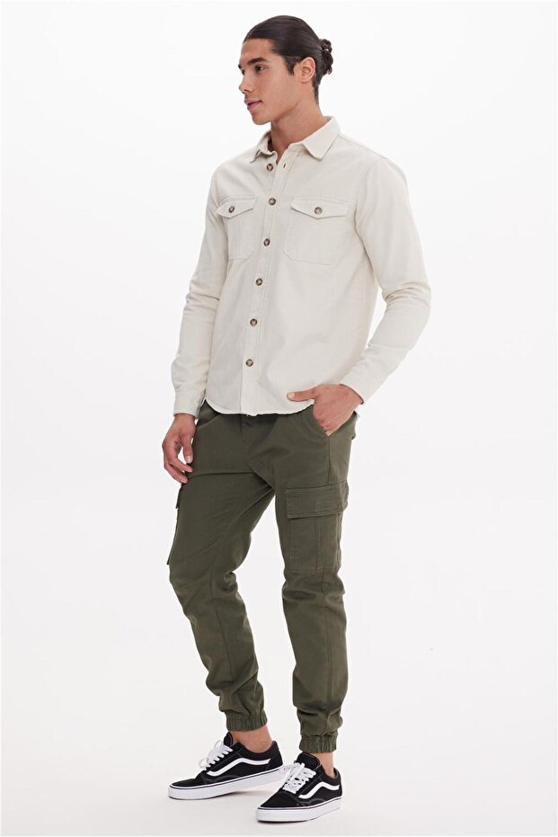 بيتر جومليك - 2