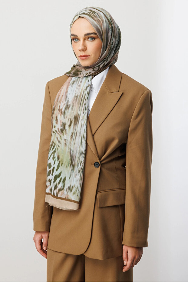 Beige Leopard Pattern Hemp Shawl - 3