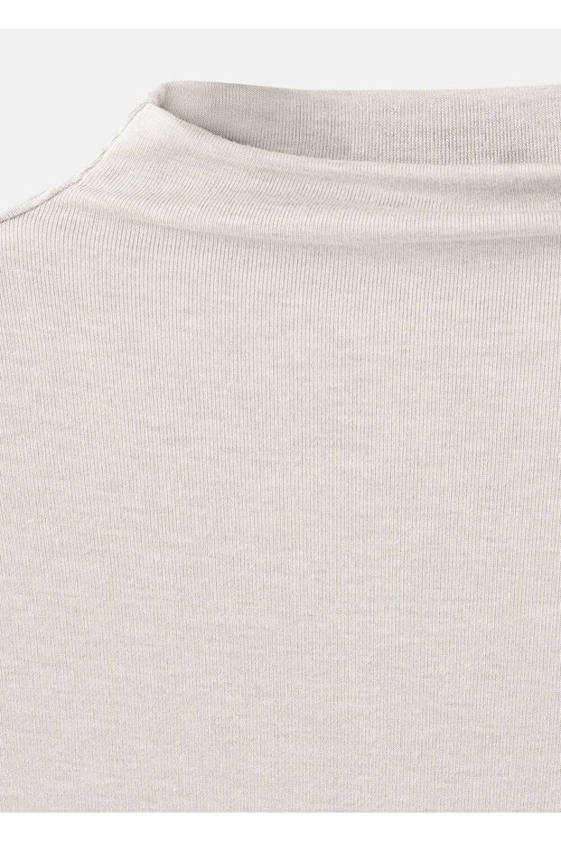 Dik yaka tişört - 5