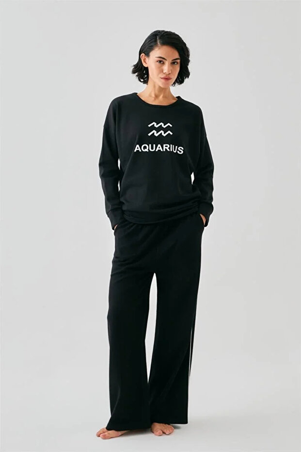 طقم ملابس منزلية للنساء من Black Aquarius قصة فضفاضة مكون من قطعتين