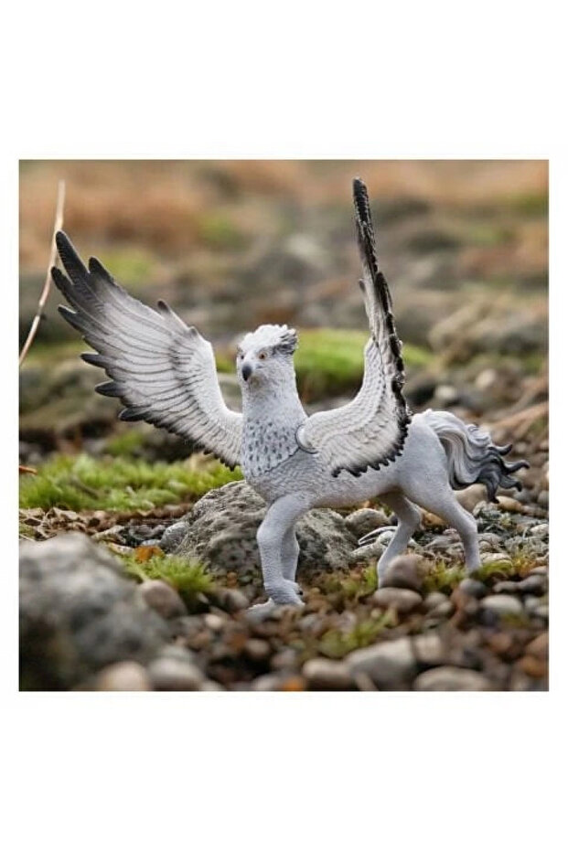 HARRY POTTER BUCKBEAK - 2