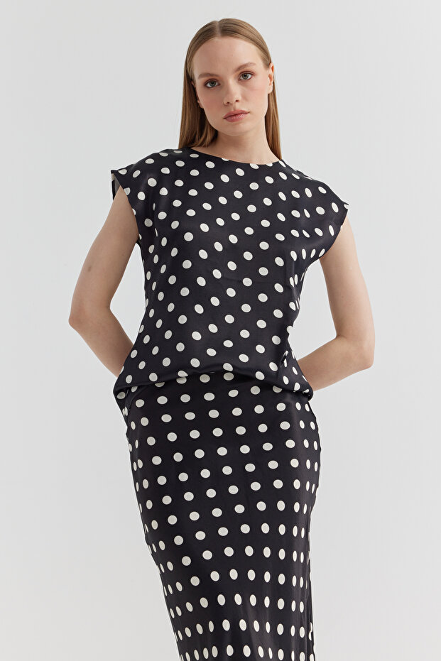 Bluză de damă cu model - 1