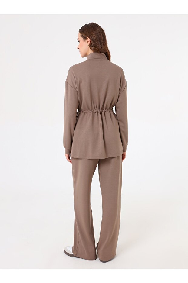 Модерен двукомпонентен костюм - Vison - - 6