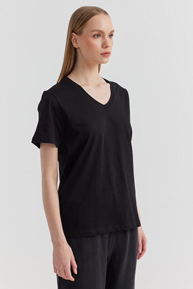 Kadın V Yaka Basic T-shirt - 3