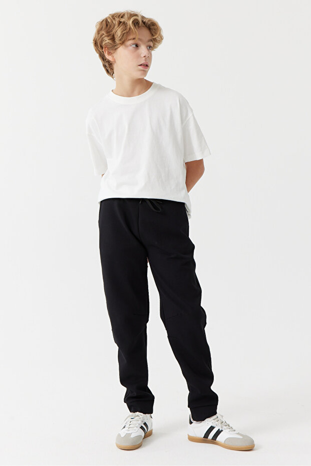 أسفل عرق الصبي - 2