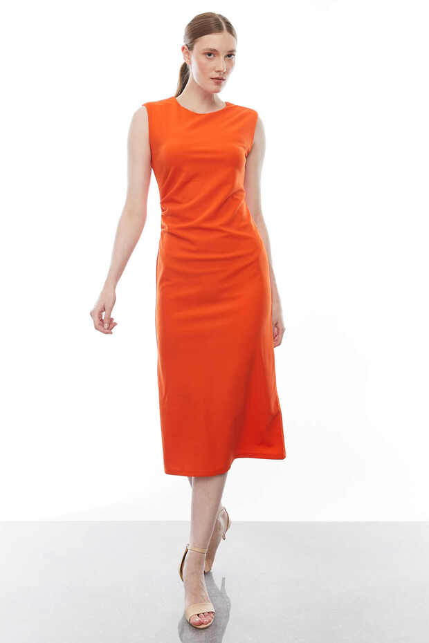 Kolsuz Drapeli Elbise - 2