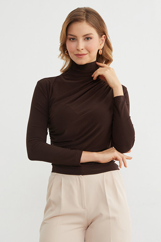 Drapeli Balıkçı Yaka Bluz - 1