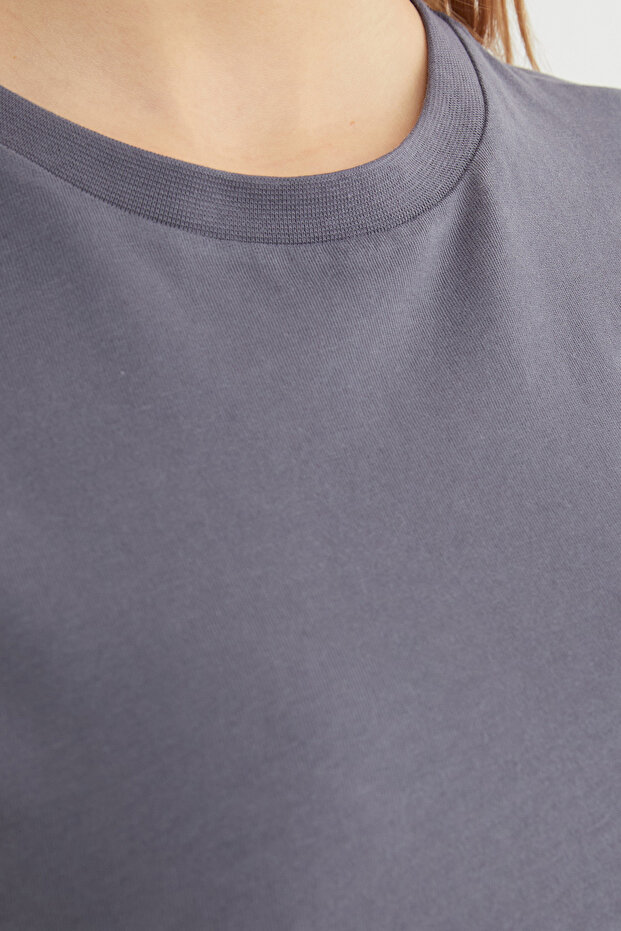 Basic Bisiklet Yaka Tişört - 6