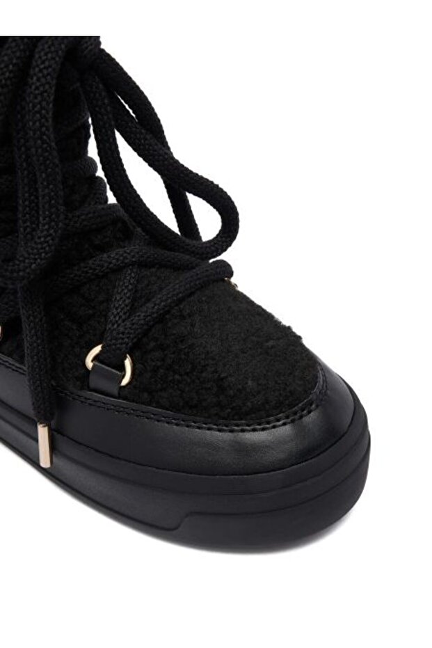 FAUX SHEARLING SNOWBOOT - 6