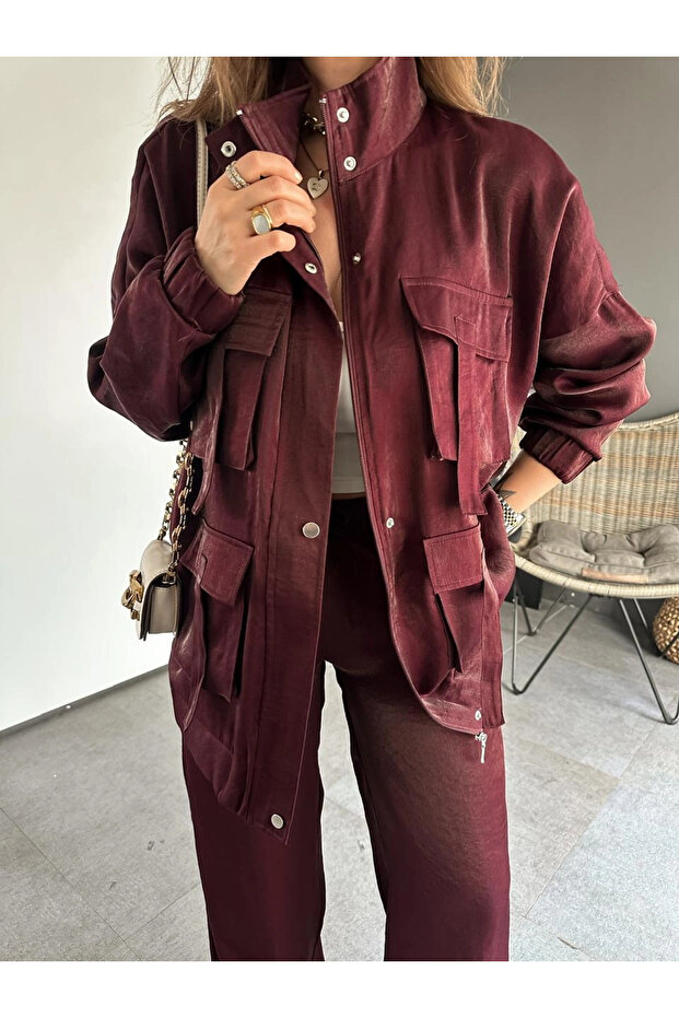 بدلة سفاري لامعة مع جيوب - 5