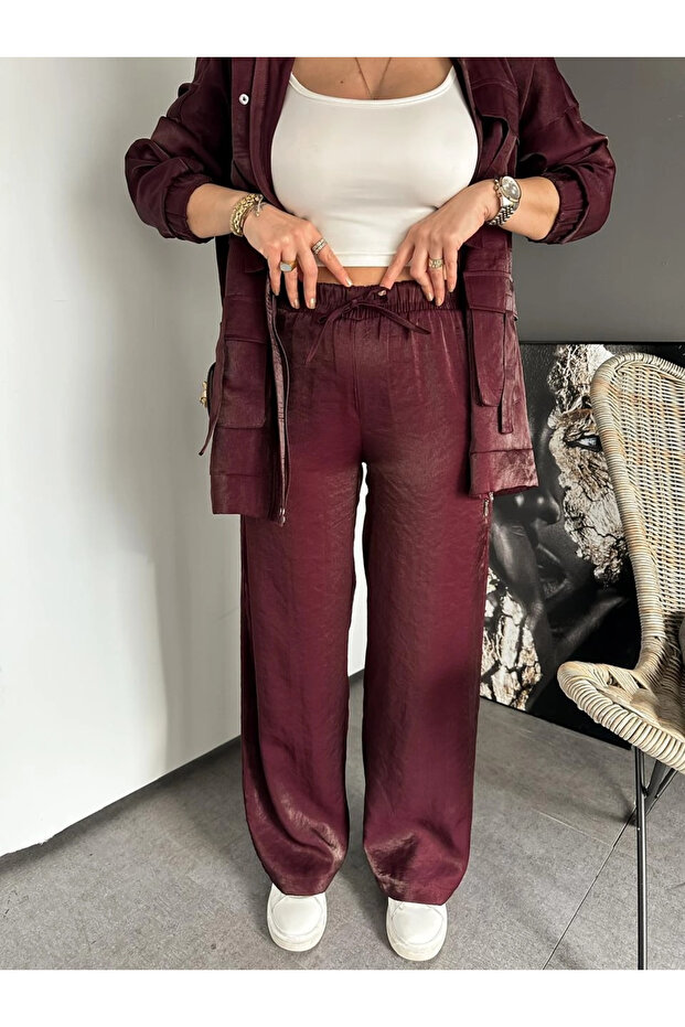 بدلة سفاري لامعة مع جيوب - 8