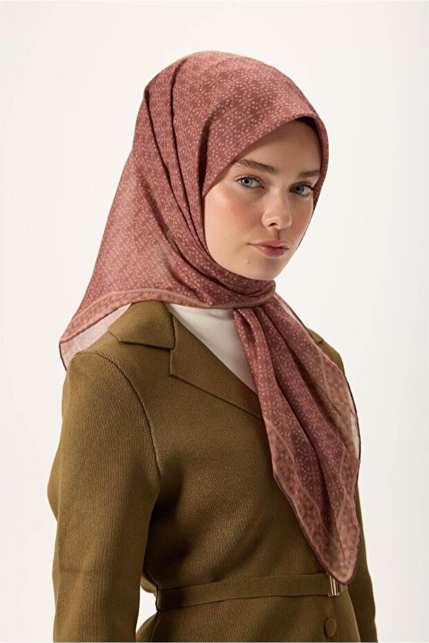 وشاح ناعم 73104-10