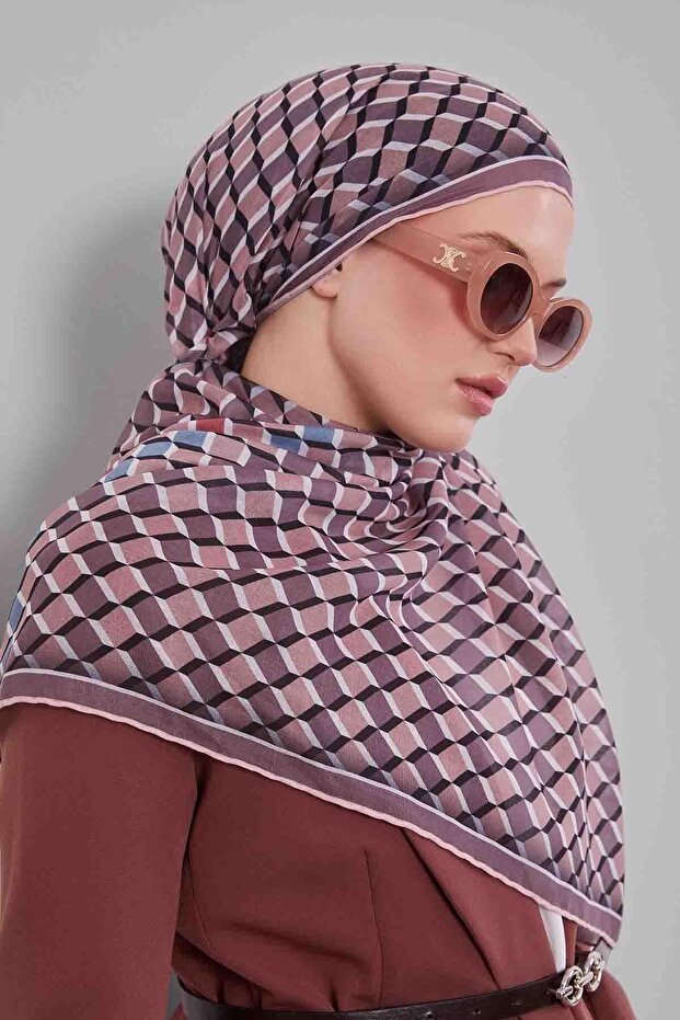 Salmon cube pattern soft scarf - 2