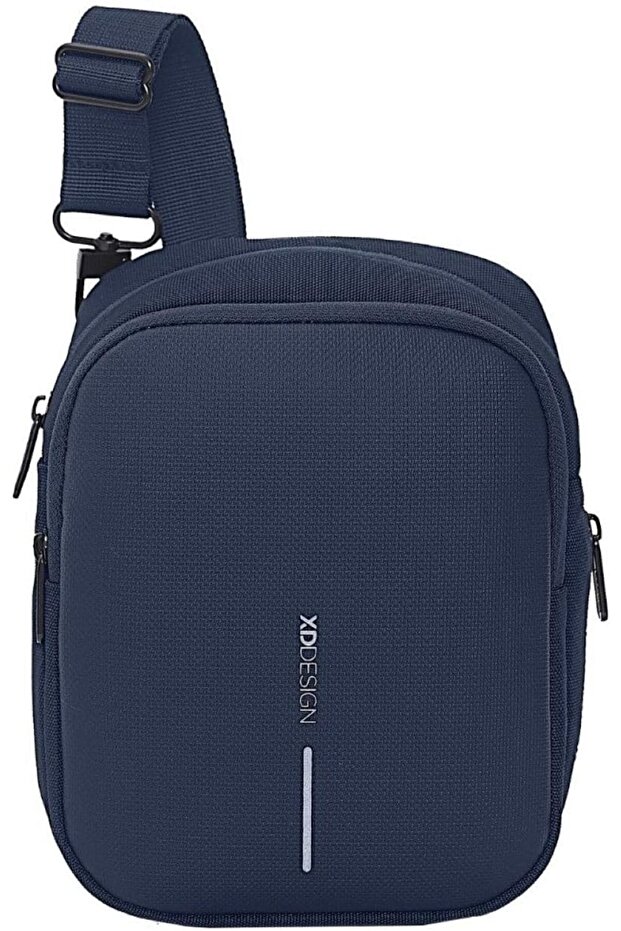- Boxy Sling Backpack - Navy (P705.953)