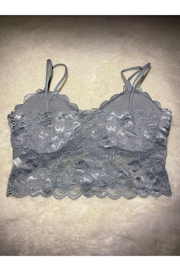 حمالة صدر بحزام مزدوج ومزينة بالزهور من الدانتيل - 3