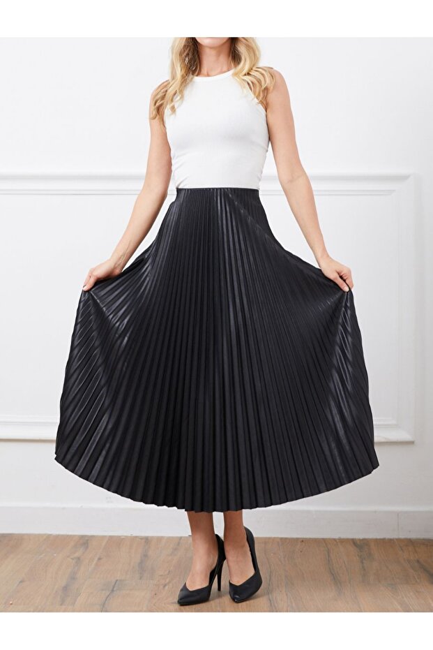 SİYAH PİLİSELİ ETEK - 3