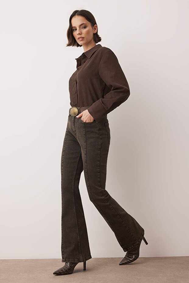 Kahverengi Yüksek Bel Comfort/Esnek Dikiş Detaylı Flare Jeans TWOAW26JE00282 - 1