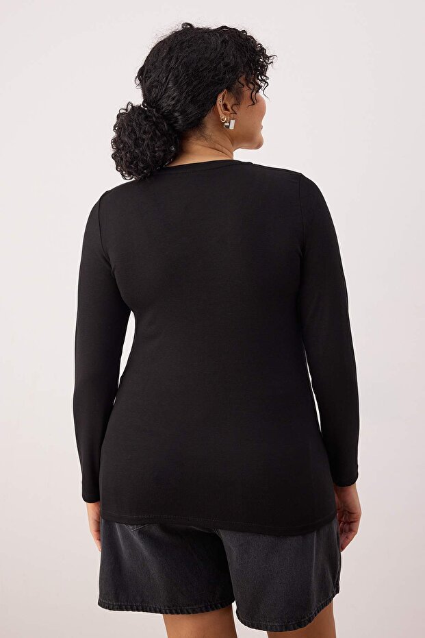 Schwarz-Ecru 2er-Pack Basic-Bluse aus weichem, geripptem Viskose-Strick in Übergröße TBBAW26AF00107 - 7