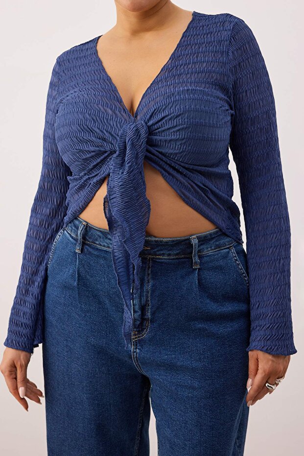 Indigo Gofre Dokulu Kumaş Crop Boy Örme Büyük Beden Bluz TBBAW26AF00082 - 3