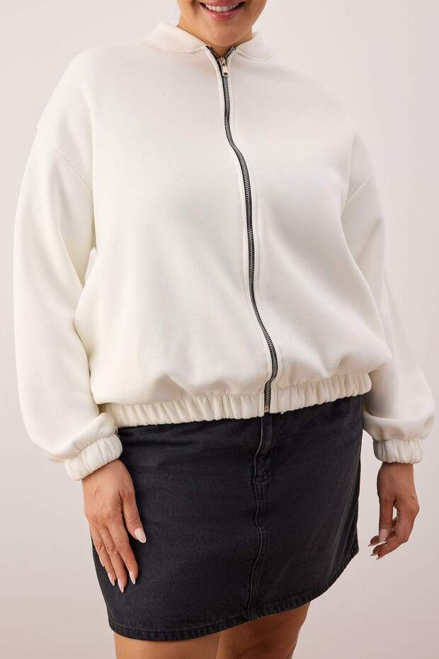 Ekru Bomber Yaka Oversize/Geniş Kalıp Önü Fermuarlı Büyük Beden Sweatshirt TBBAW26AO00038 - 3