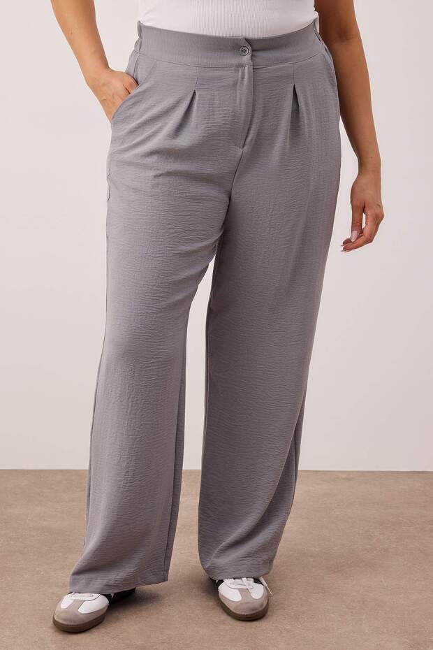 Gri Mevsimlik Wide Leg Yüksek Bel Pileli Dokuma Kumaş Pantolon TBBSS22PL0448 - 3