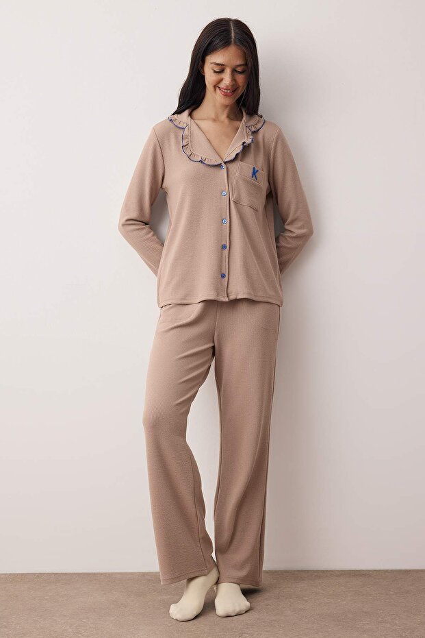 Bej Fırfırlı Nakışlı Fitilli Örme Pijama Takımı THMAW26PT00224 - 1