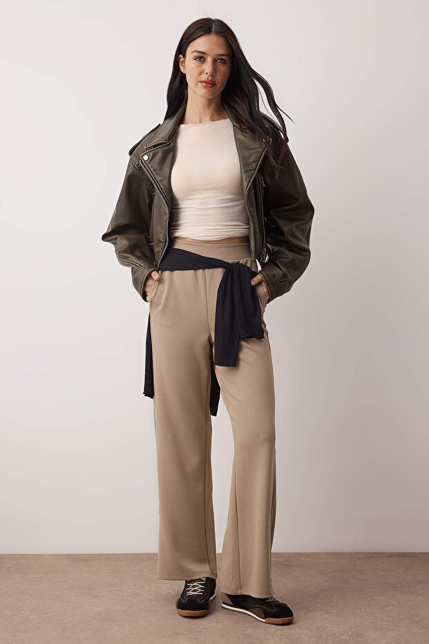 Vizon Kaşkorse Detaylı Wide Leg Yumuşak Kumaşlı Esnek Örme Pantolon TWOAW26PL00113 - 1
