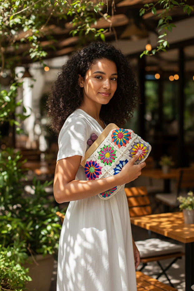 Knitted Wooden Scholarship Motif Bag