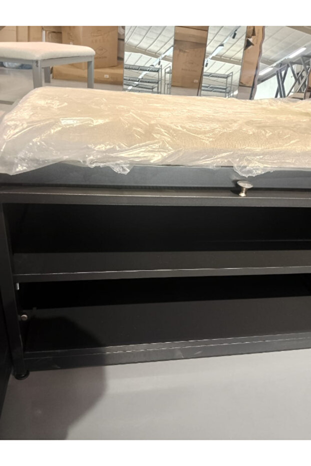 Shoe storage rack with seating - 3