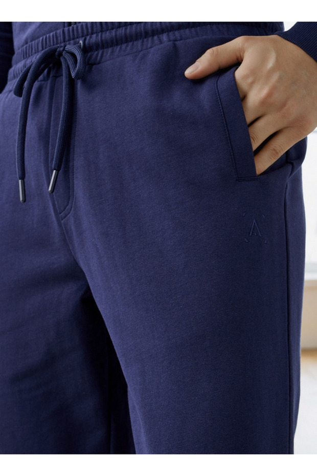 بنطال رياضي بإغلاق برباط وجيوب - 4