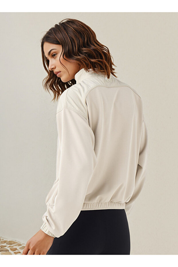 سترة بسحاب ذات مقاس عادي - 3