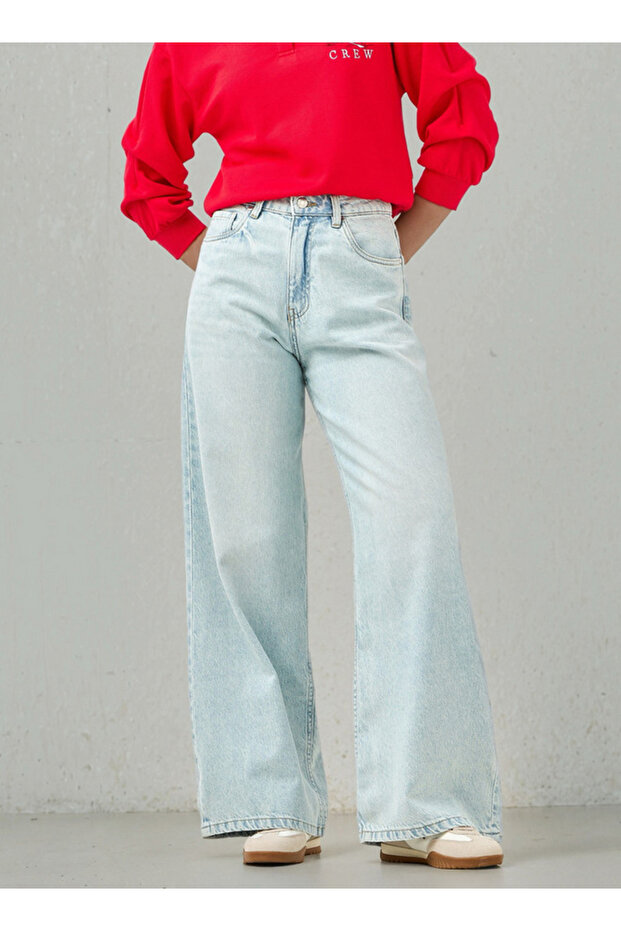 Wide Leg Jeans